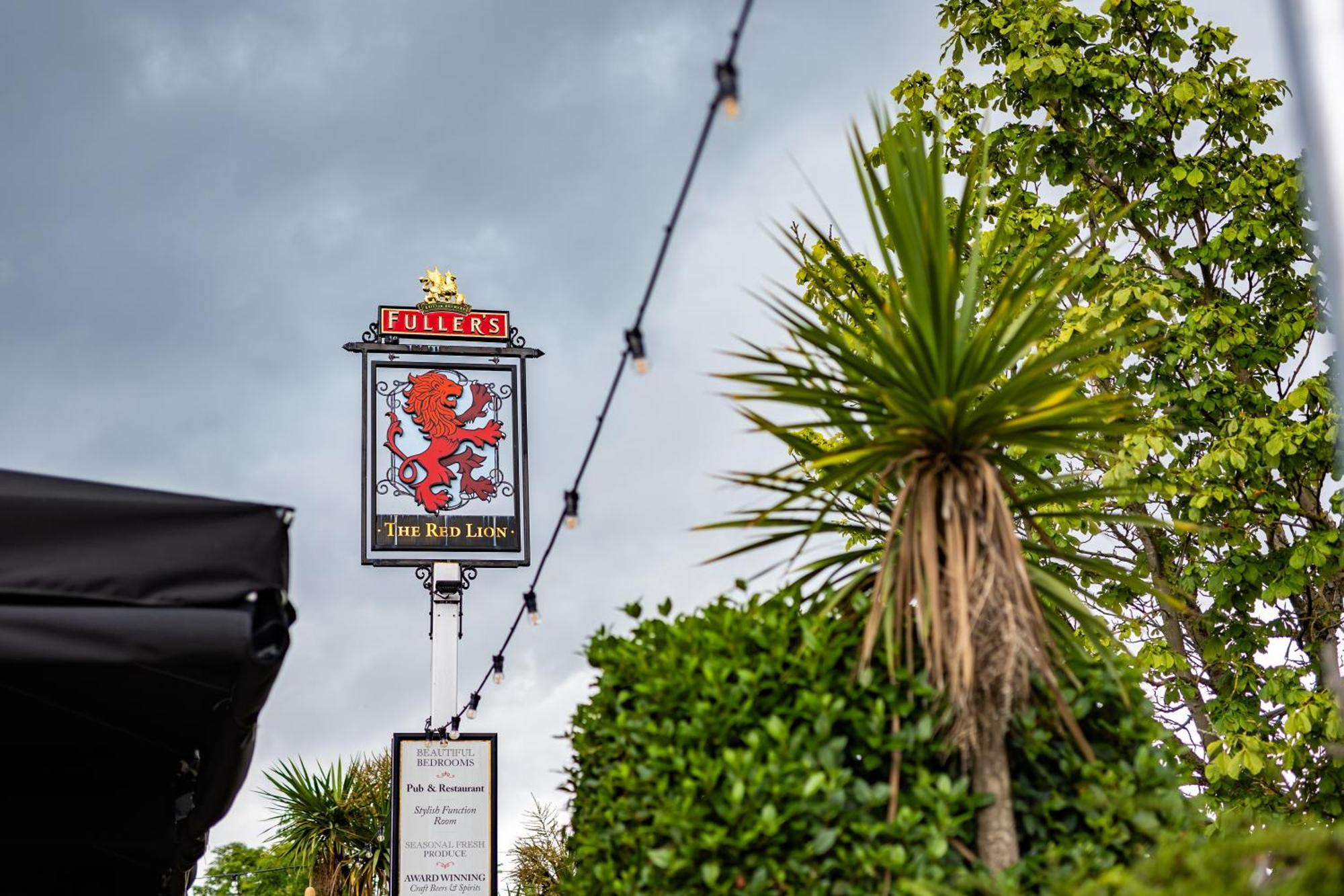 The Red Lion Hotel Χίλινγκτον Εξωτερικό φωτογραφία