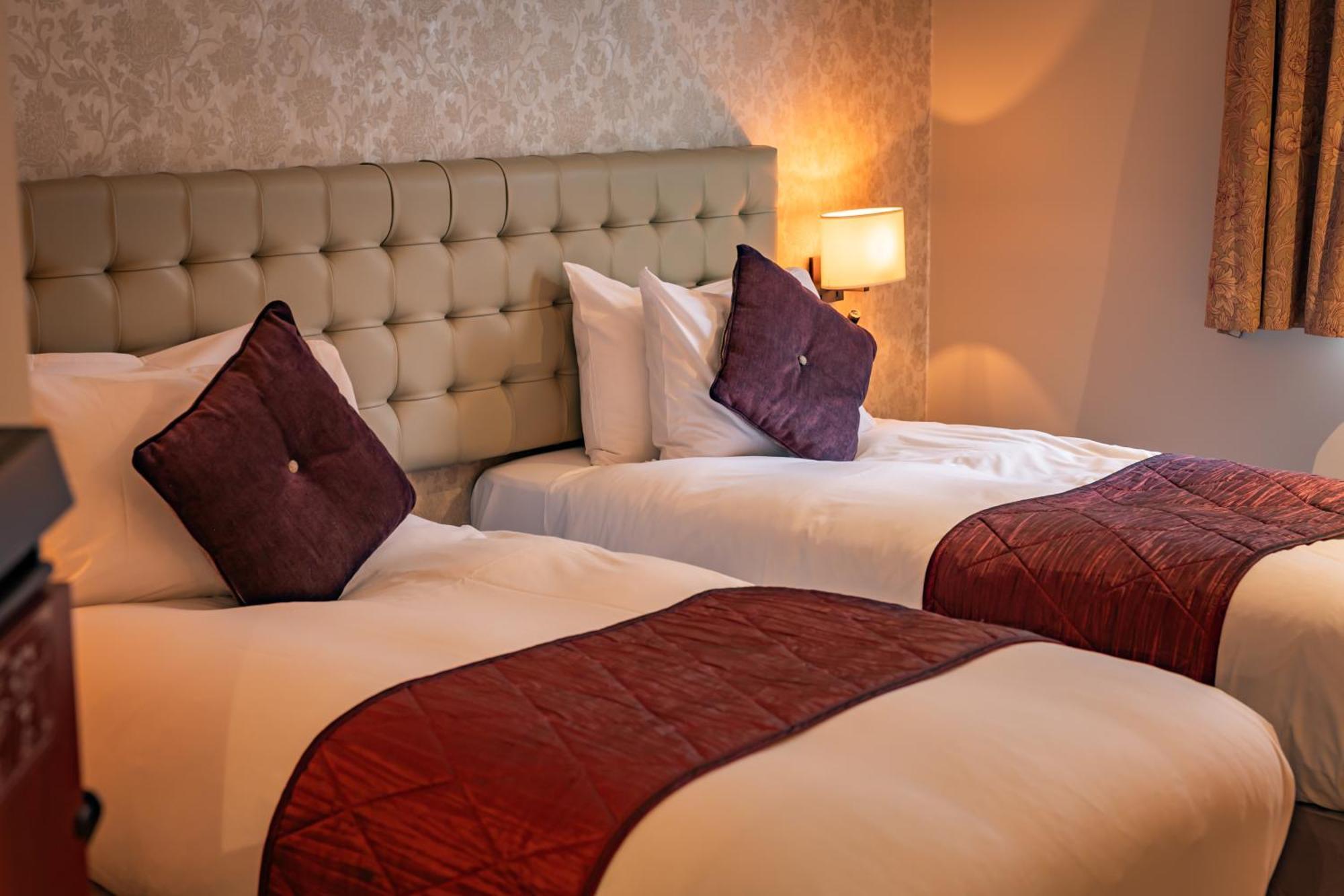 The Red Lion Hotel Χίλινγκτον Εξωτερικό φωτογραφία