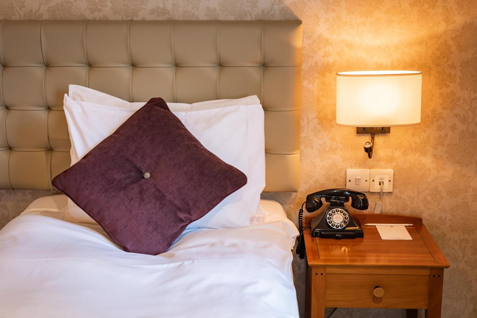 The Red Lion Hotel Χίλινγκτον Εξωτερικό φωτογραφία